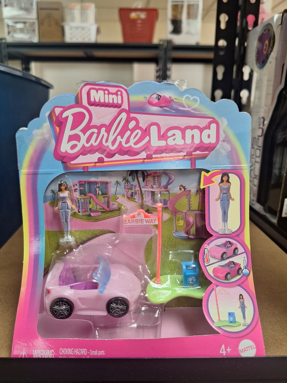 Barbie Mini BarbieLand Pink Convertible Playset with Blue Windshield